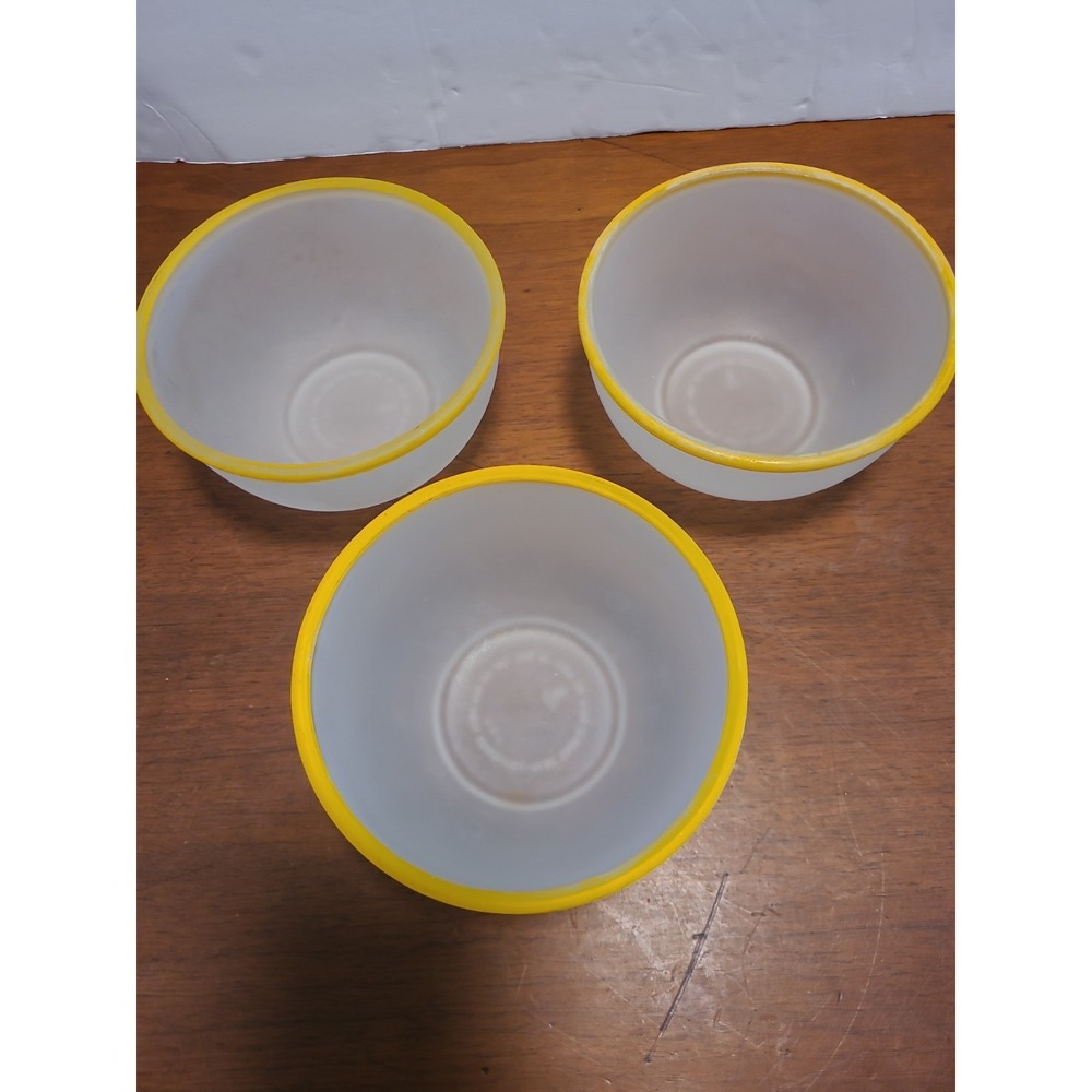 ANCHOR HOCKING VINTAGE 5 in. Frosted Glass Bowl Set 3 With Yellow Rim - Picture 2 of 10